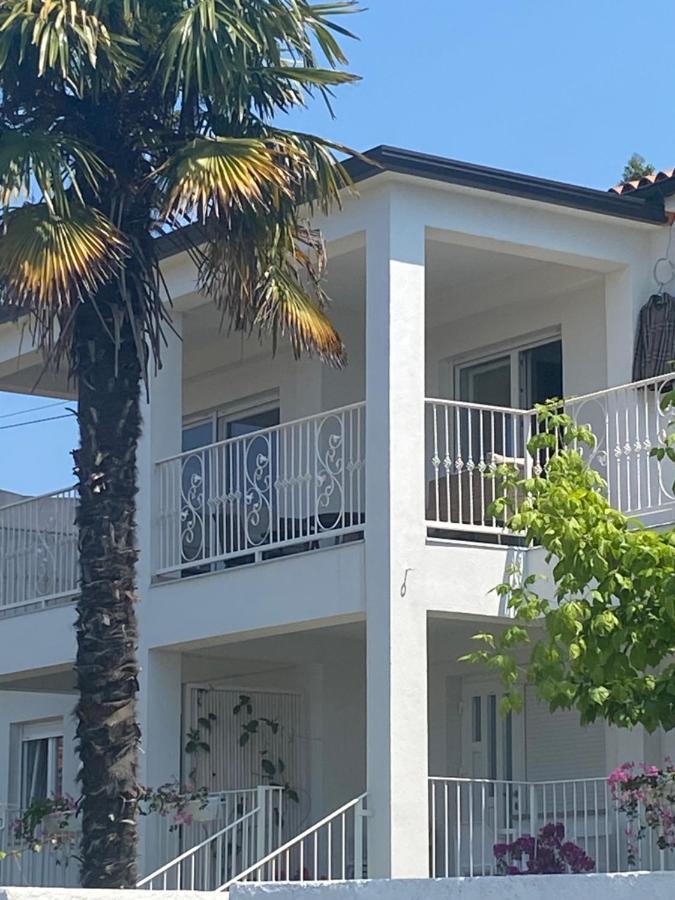 Apartman Nela Lejlighed Poreč Eksteriør billede