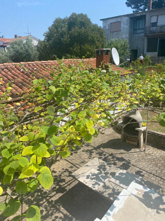 Apartman Nela Lejlighed Poreč Eksteriør billede