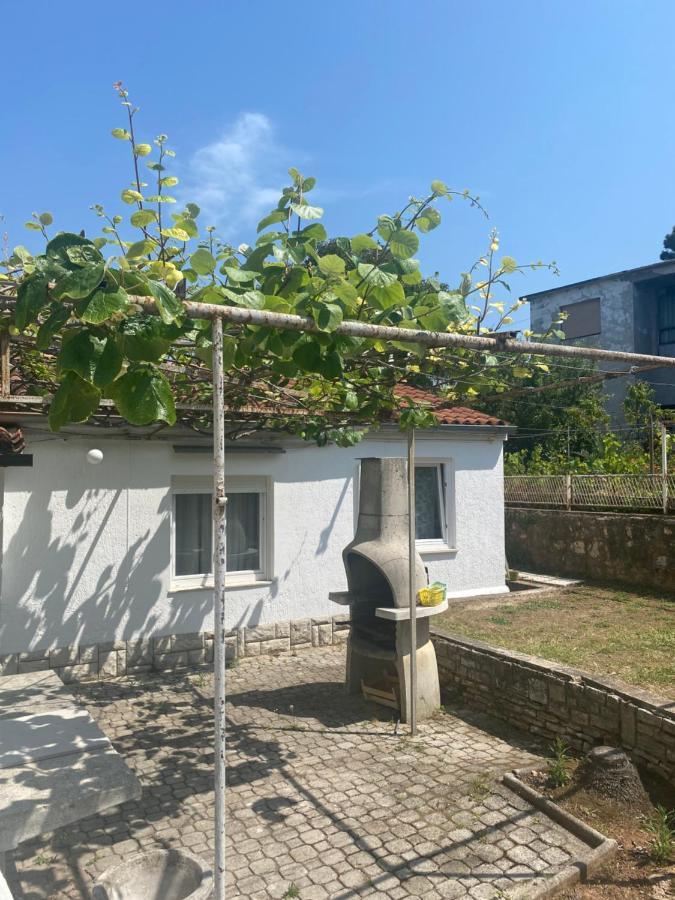 Apartman Nela Lejlighed Poreč Eksteriør billede